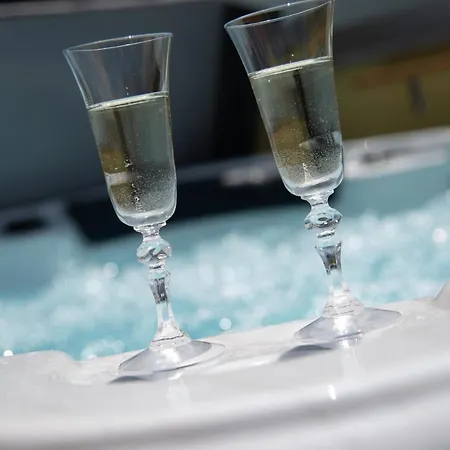 فيلة House Tos-vila With Heated Pool *