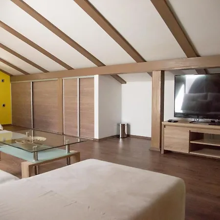 House Tos-vila With Heated Pool * فربنيك