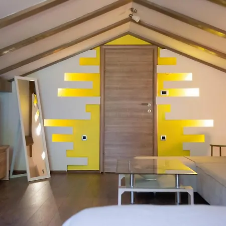 House Tos-vila With Heated Pool Villa