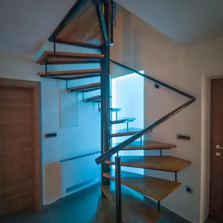 House Tos-vila With Heated Pool *