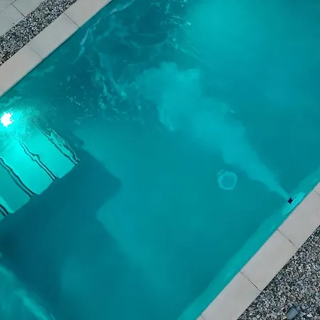 House Tos-vila With Heated Pool Villa Vrbnik (Primorje-Gorski Kotar)