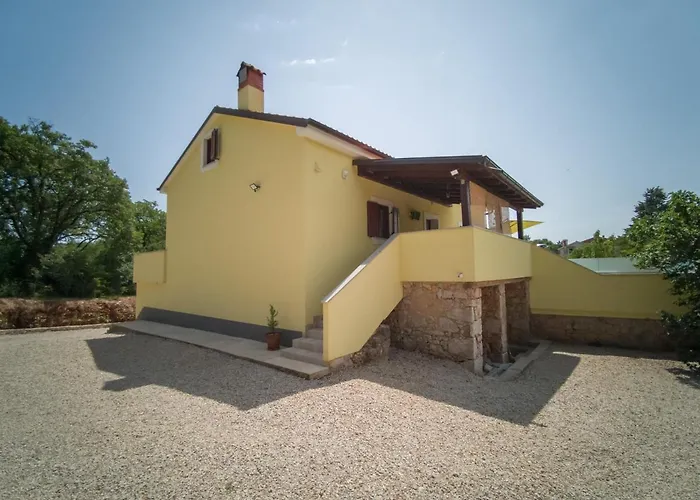 House Tos-vila With Heated Pool فربنيك