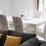 빌라 House Tos-vila With Heated Pool 비르브닉